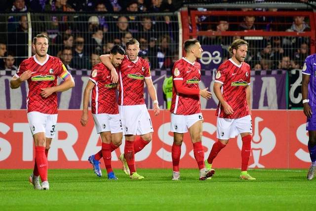 郭艾伦表示没有怨恨和委屈 在直播中一度哽咽